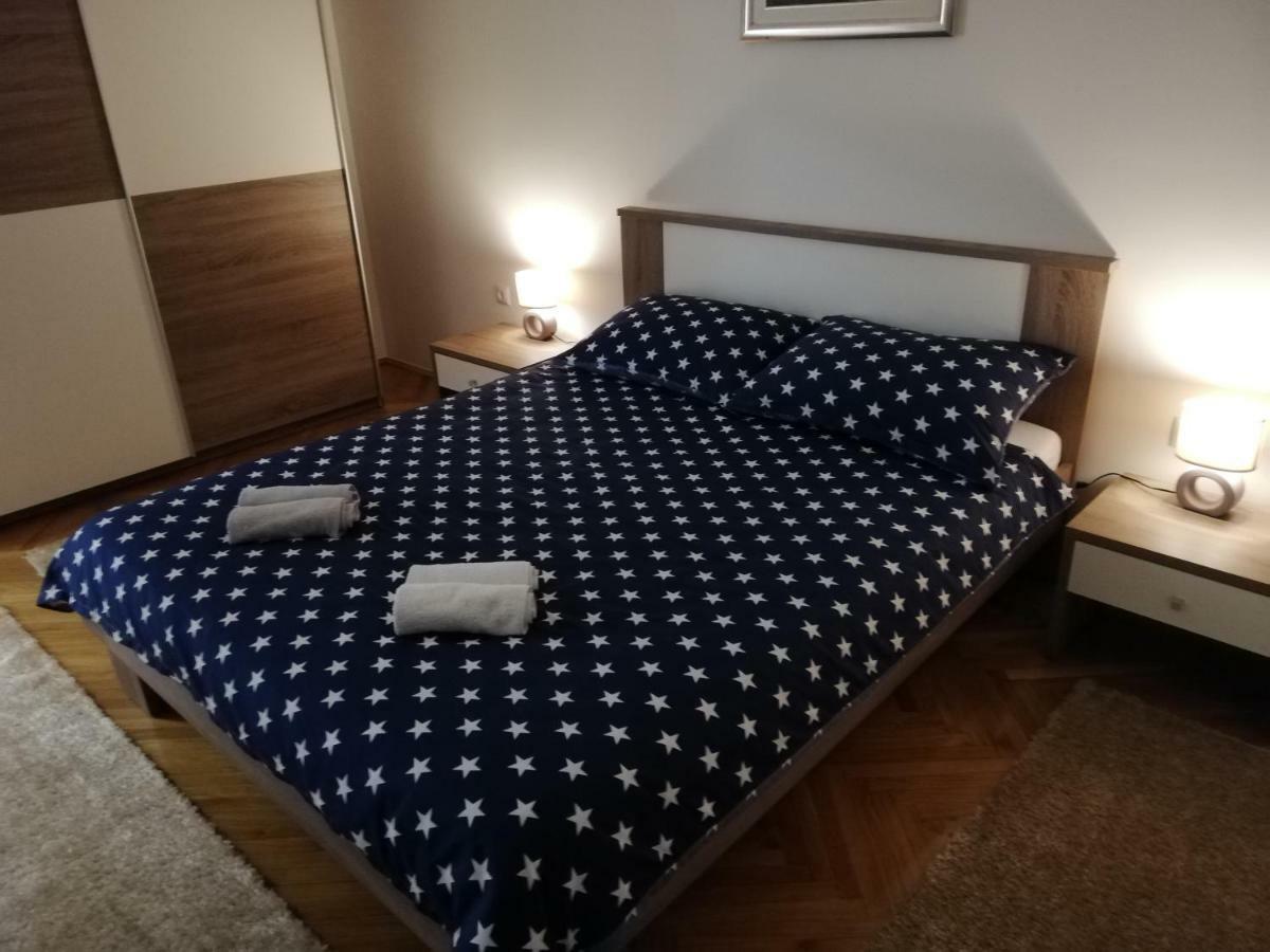 Apartman Skribulja Zupanja Luaran gambar